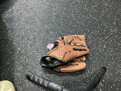 Used Mizuno GPP 1000Y1 BB/SB Glove RH Throw Brown 10" 10743-C000463869