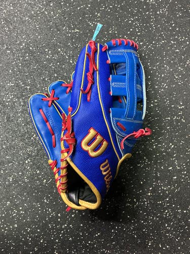 Used Wilson A2K M.BETTS - GAME SPEC BB/SB Glove LH Throw Royal Blue 12 1/2" 10743-S000476737