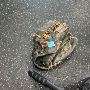 Used Rawlings PRO601DCC BB/SB Glove RH Throw Black 12 3/4" 10743-S000477575