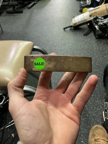 (Used) Right Handed Men's Blade Putter