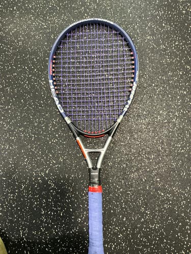 HEAD (Used) Adult 4 1/4" Tennis Racquet