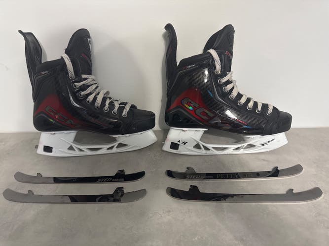 Black 2025 CCM JetSpeed FT8 Pro Hockey Skates Size 4 (Used)