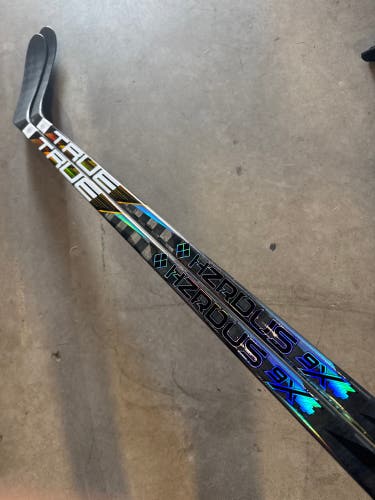 2 Pack 85 Flex P28 Project X Smoke Senior True Right Hand Pro Stock (New) NHL