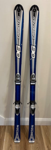 Fun Carving Skis - 162cm Dynastar OMEDRIVE 06 Carve w/ LOOK Bindings (USED)