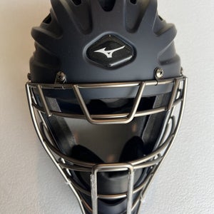 Mizuno Samurai BASEBALL Catchers Helmet YOUTH 6 1/2-7 1/4  MSCHY200  New Read