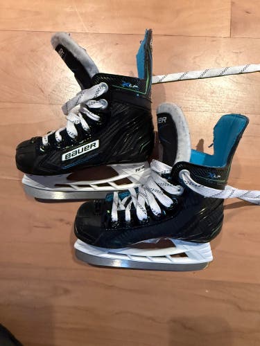 Bauer XLP Hockey Skates Regular Width 11 (Used)