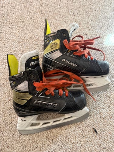 Bauer Supreme 3S Hockey Skates Regular Width 11 (Used)