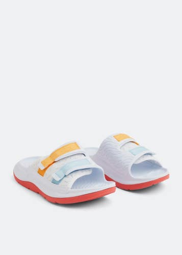 Hoka One One Ora Luxe 1134150-WCLL Sandals Women's 6 White Slip-On Slide VER1001