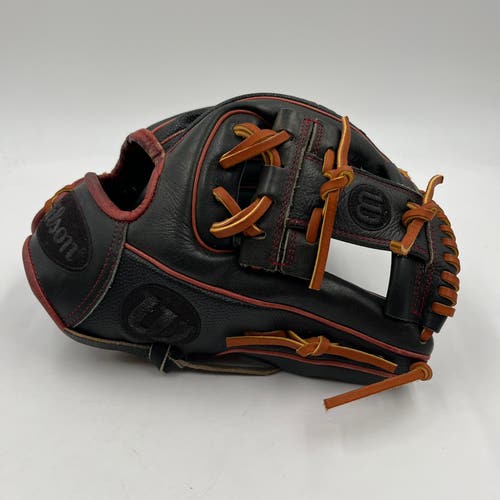 Wilson A2000 DP15 11.5 Infield Baseball Glove