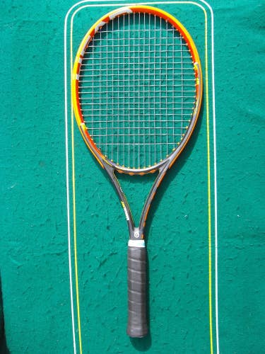 2014 HEAD Graphene Radical MP 98 27" 295g/10.4oz 4 1/2 Strung 16x19 EXCL+