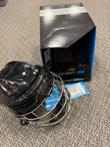 Large Bauer Re-Akt 155 Helmet (New) Combo