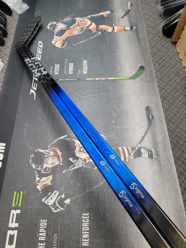 2 PACK | P90M | 85 Flex NEW! Senior CCM JetSpeed FT8 Pro Right Handed Hockey Stick Pro Stock