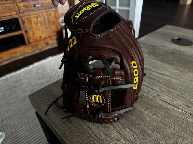 Wilson A800 RH Baseball Glove 11.5" (New)