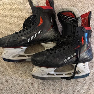 2021 Bauer Vapor 3X Pro Hockey Skates Extra Wide Width Size 3 (Used)