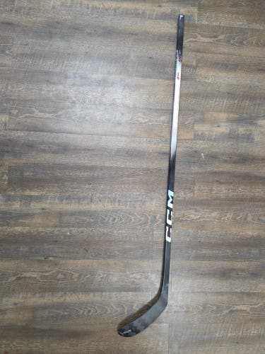 Senior CCM JetSpeed FT8 Pro Left Hand Hockey Stick P28 80 Flex (Used)