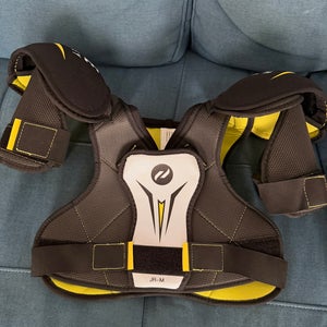 Men's Medium Junior Pure Hockey Shoulder Pads (New)