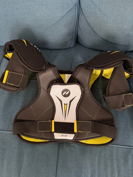 Men's Medium Junior Pure Hockey Shoulder Pads (New)