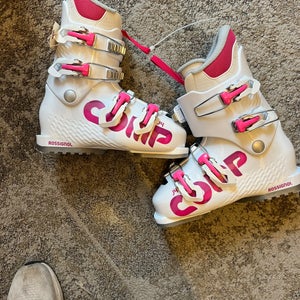 Mondo 22 & 22.5 Rossignol Hero J4 All Mountain Ski Boots (Used)