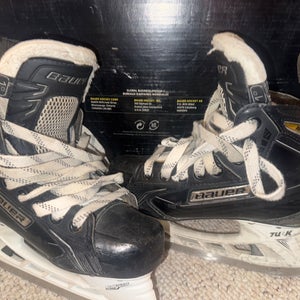 2015 Bauer Supreme 180 Hockey Skates Size 1 (Used)