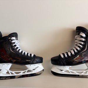Red 2025 CCM JetSpeed FT8 Pro Hockey Skates 6.5 (Used)