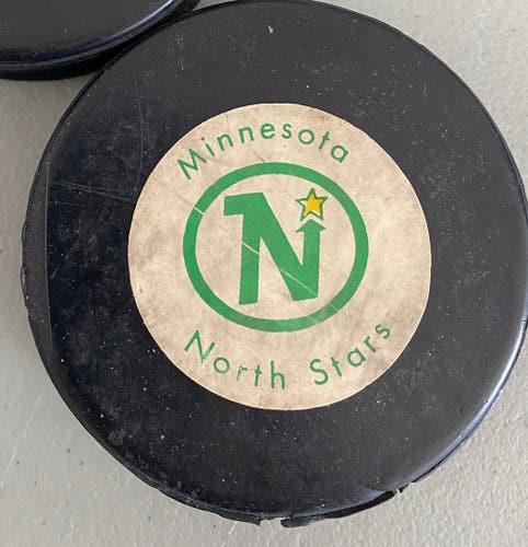 Minnesota North Stars puck