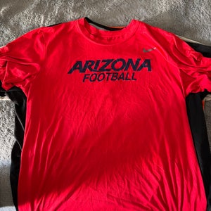 Arizona football Large Men's Nike Dri-Fit Shirt (Used)