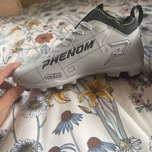 Purple Joker Men's Size M 5.0 (W 6.0) Youth Cleats (NEW)