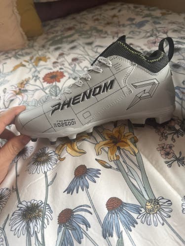 Purple Joker Men's Size M 8.0 (W 9.0) Youth Cleats (NEW)