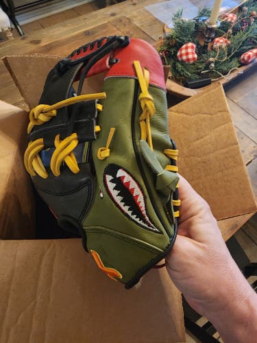 2025 Absolutely Ridiculous Warhawk 11.75" (New)