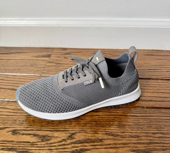 Unisex Size M 6.5 (W 7.5) True Golf Shoes (Used)