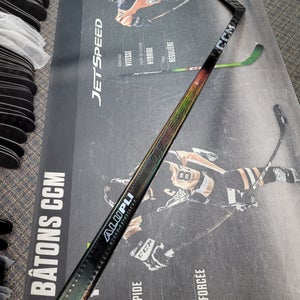 P29 | 80 Flex NEW! Senior CCM JetSpeed FT8 Pro Left Hand NHL Hockey Stick Pro Stock