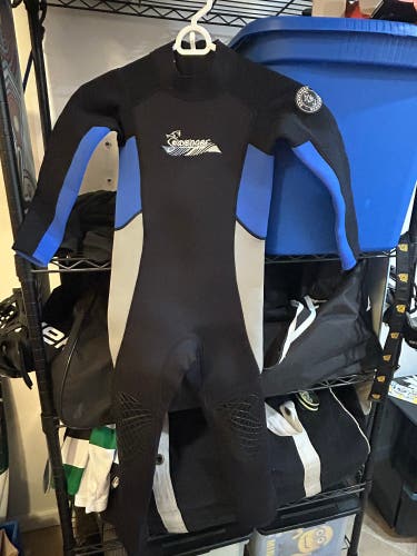 Fullsuit Unisex Wetsuits / Drysuits (Used)