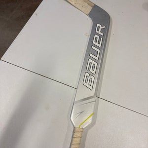 Intermediate Bauer Vapor 3X Regular Goalie Stick (Used)