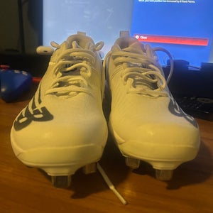 White Men's Size M 7.0 (W 8.0) Youth New Balance 4040 Low Top Metal (New)