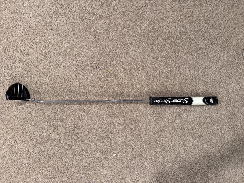 Black Men's Callaway white hot pro Mallet Right Handed Putter 34" (Used)