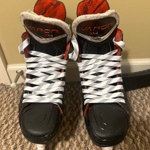 Red 2023 Bauer Vapor X4 Hockey Skates Regular Width Size 5 (Used)