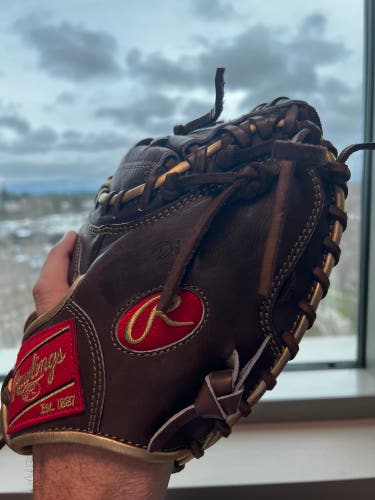 Rawlings Pro Preferred Catcher’s Mitt CM33 Pattern – Pro Grade – Great Shape (New but oiled)