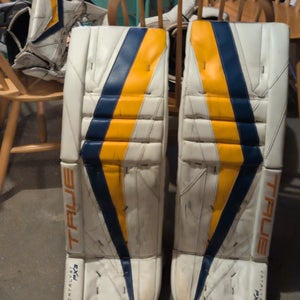 35" True Catalyst Px3 Regular Goalie Full Set Pro Stock (Used)