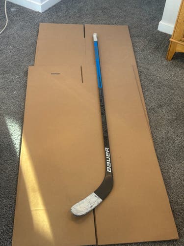 Bauer Nexus 1N Right Handed Hockey Stick P88 65 Flex