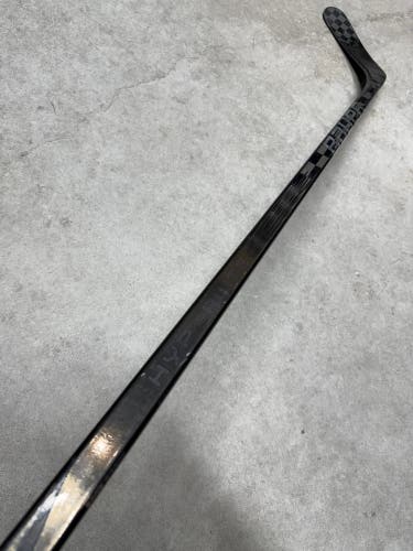 77 Flex P92 Senior Bauer Vapor Hyperlite 2 Left Hand Hockey Stick NHL Pro Stock (Restored)