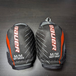 Youth Medium Bauer Lil Sport Elbow Pads (Used)