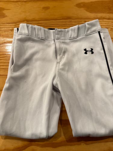 White Unisex Medium Youth Under Armour tapered piped Game Pants (Used)