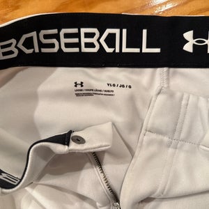 White Unisex Large Youth Under Armour tapered piped Game Pants (Used)