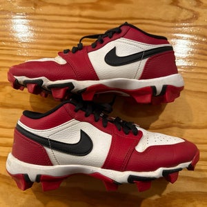 Red Kid's 6Y (Big Kids / Youth) Youth Air Jordan Low Top Molded Cleats (Used)