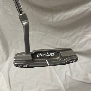 2017 Cleveland Huntington Beach 1 Blade Right Handed Putter 34" (New)