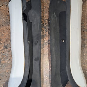 STX (Used) Hinder shin guards Youth - Field Hockey Lacrosse