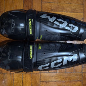 Senior CCM XF Pro 14" Shin Pads (Used)