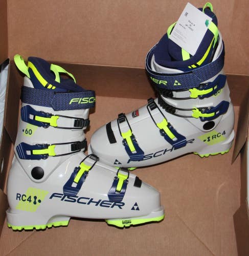 NEW Fischer RC4 60 JR Ski Boots size 26.5 mondo US 8.5 grip walk wh/bl