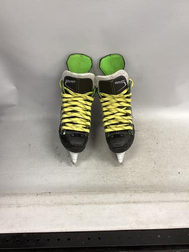 Used Bauer XLS Junior Hockey Skate Junior 02 11851-S000042946
