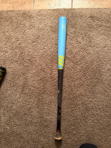 2025 Marucci LINDY12 Maple BBCOR Certified Bat (-3) 30 oz 33" (New)